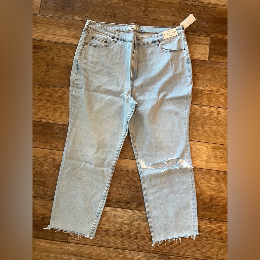 Abercrombie High Rise Ankle Straight - 35R